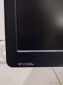 22" LCD monitor HP L2208w - 2