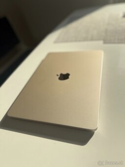 MacBook Air, Starlight, Apple M2, 2022, 16 GB - 2