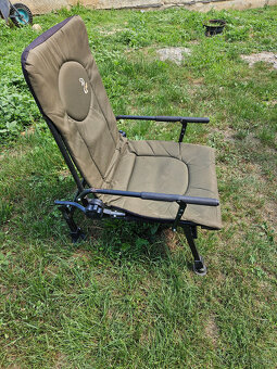 kreslo carp 50e - 2