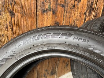 Kumho 225/60 R18 104H - 2
