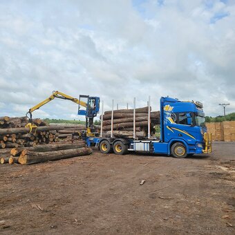SCANIA R580 6x4 Lesovoz - 2