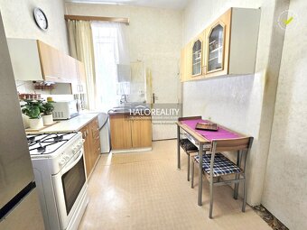 HALO reality - Predaj, trojizbový byt Bratislava Staré Mesto - 2