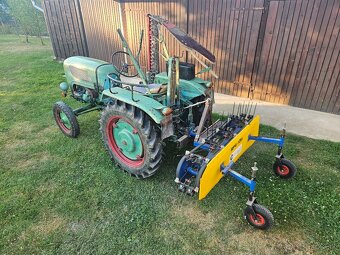 Traktor Holder B12 + komplet príslušenstvo - 2