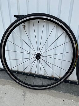 Cestné hliníkové kolesá Shimano 28” - 2