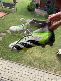 Kopačky Adidas Predator SG 10,5 - 2