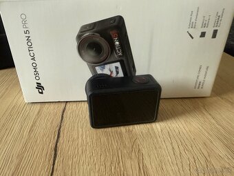 DJI Osmo Action 5 Pro Adventure Combo - 2