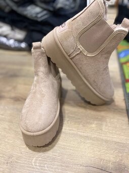 UGG svetlo rúžová - 2