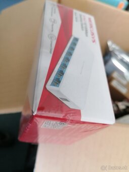 Nový switch Mercusys 8port - 2