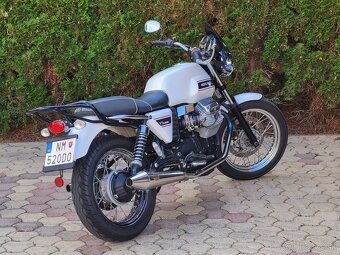 Moto Guzzi V7 Classic 2011 - 2