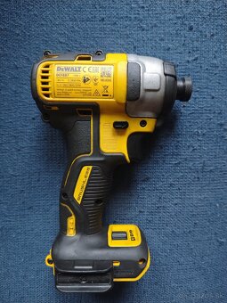 Dewalt dcf 887 - 2