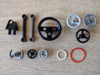 Lego Technic špeciálne diely - 2