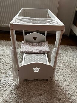 Predam drevenú postieľku s baldachýnom pre babiky - 2