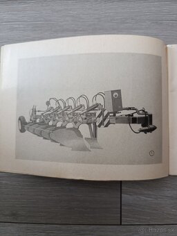 Predám katalóg pluh phx - 2