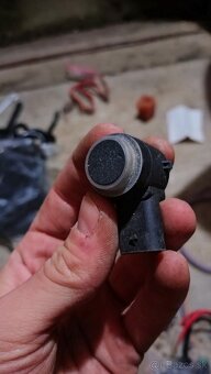 Parkovací senzor - 2