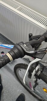 Bicykel Kenzel avox - 2