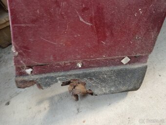 Bmw e34 predné blatníky - 2