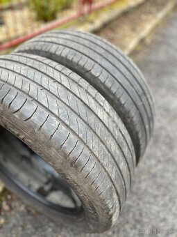 Michelim 2ks letné 205/55 r17 - 2