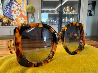 Originál dámske slnečné okuliare Gucci - 2