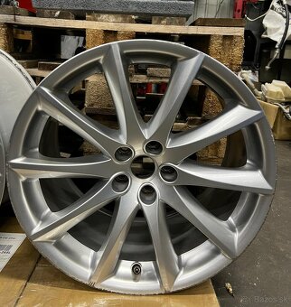 Elektróny jaguár xj 5x108 , r19 - 2