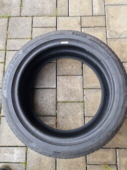 Pirelli POWERGY 255/40 R20 - 2