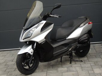 KYMCO DOWNTOWN 125 MODEL 2010 - 2