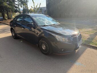 Chevrolet Cruze 1.6 Benzin - 2