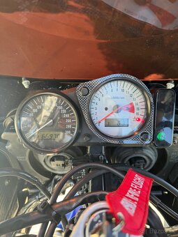 Suzuki GSXR-750 SRAD - 2