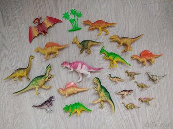 Dinosaury 21 kusov - 2