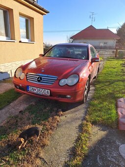 Predám Mercedes-Benz C180 kompresor - 2