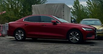 Volvo original disky plus letné pneumatiky. - 2
