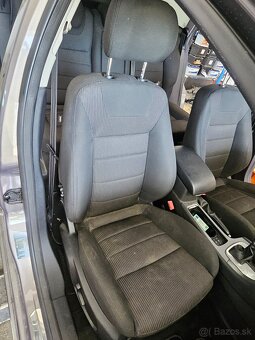 Predám predne sedačky elektricke ford mondeo mK4 - 2