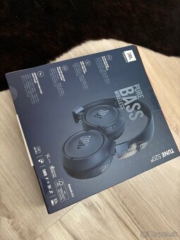 sluchadla JBL 520bt - 2