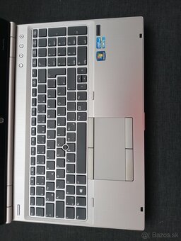 Hp elitebook 8570p , Intel(R) Core™i5 , 8gb ram ,ssd , RS232 - 2