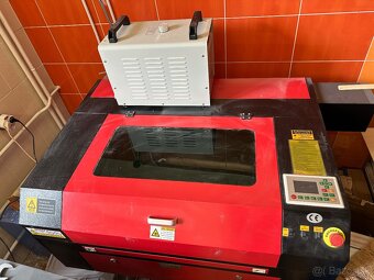 Laserová Gravírka 70x50 60w - 2