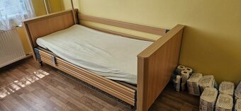 Predám polohovateľnú posteľ - 2