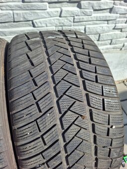 275/35 R19 zimné pneumatiky Vredestein - 2