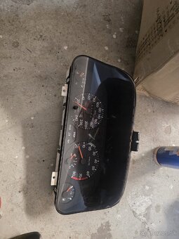 Peugeot 306 205 - 2