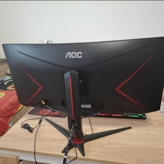 HERNÝ MONITOR 34" AOC - 2