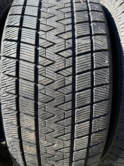 235/55r18 - 2