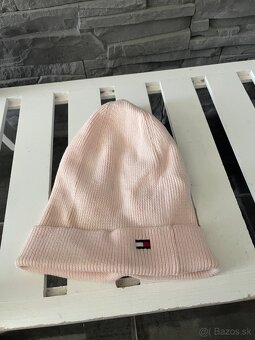 Calvin Klein orig a Tommy hilfiger orig ciapka 9 eur - 2