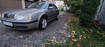 Škoda Octavia - 2