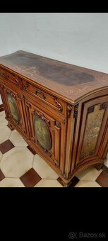 Starožitná komoda - 2