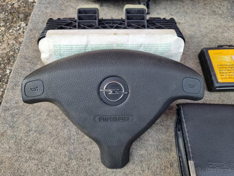 VÝPRODEJ Opel Zafira A - 2