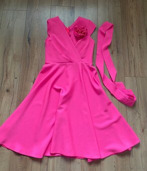 Damske ruzove spolocenske saty - 2