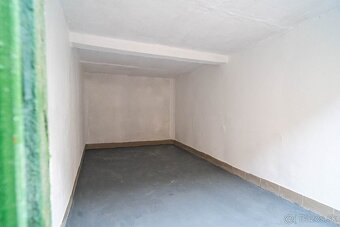 Staré mesto-Garáž pri Albelli, Bellova ul.,14m2, s pozemkom - 2