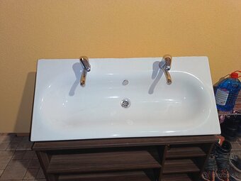 Vaňa a umyvadlo - 2