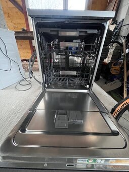 Umývačka riadu Whirlpool - 2