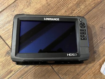 Sonar Lowrance HDS9 Gen3 - 2