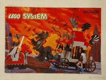 LEGO Castle 6047 Traitor Transport - 2