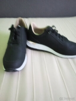 Dámske tenisky na Platforme č.5 - 2